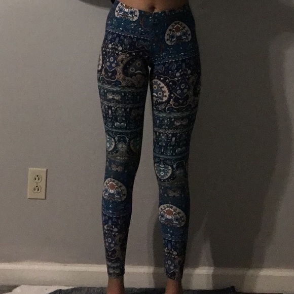 Blue Print Leggings - Picture 2 of 3